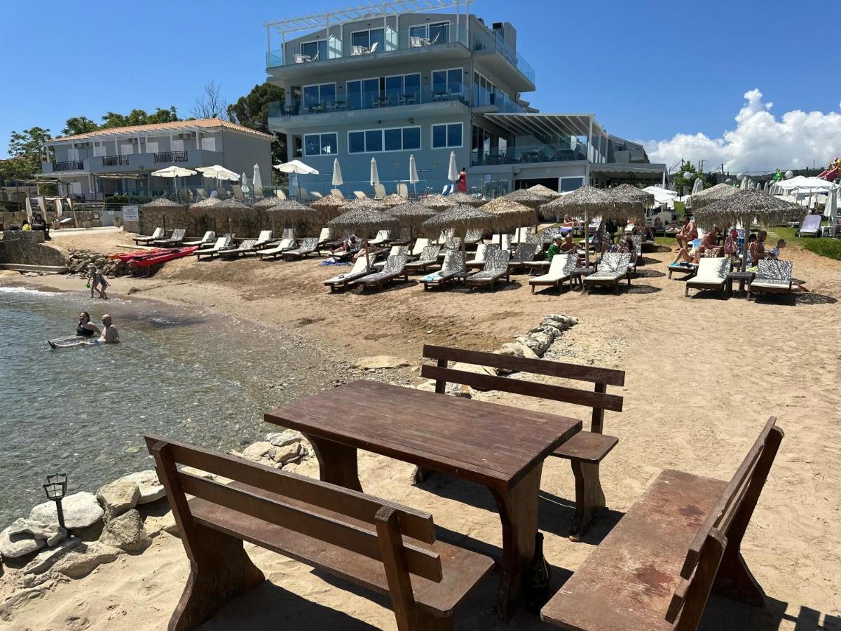 Golden Coast Boutique - Luxury Living Aparthotel Kypseli Luaran gambar