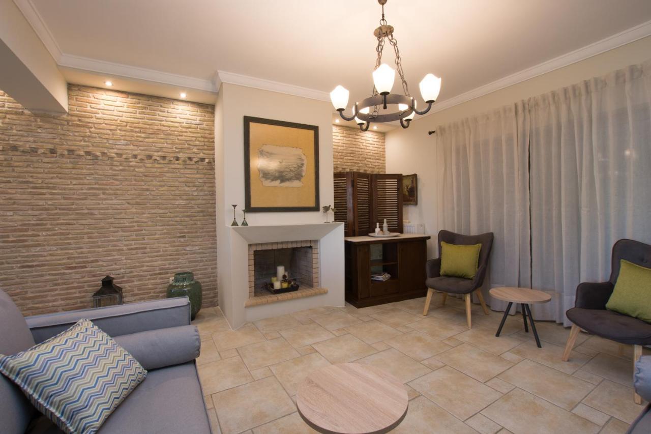 Golden Coast Boutique - Luxury Living Aparthotel Kypseli Luaran gambar