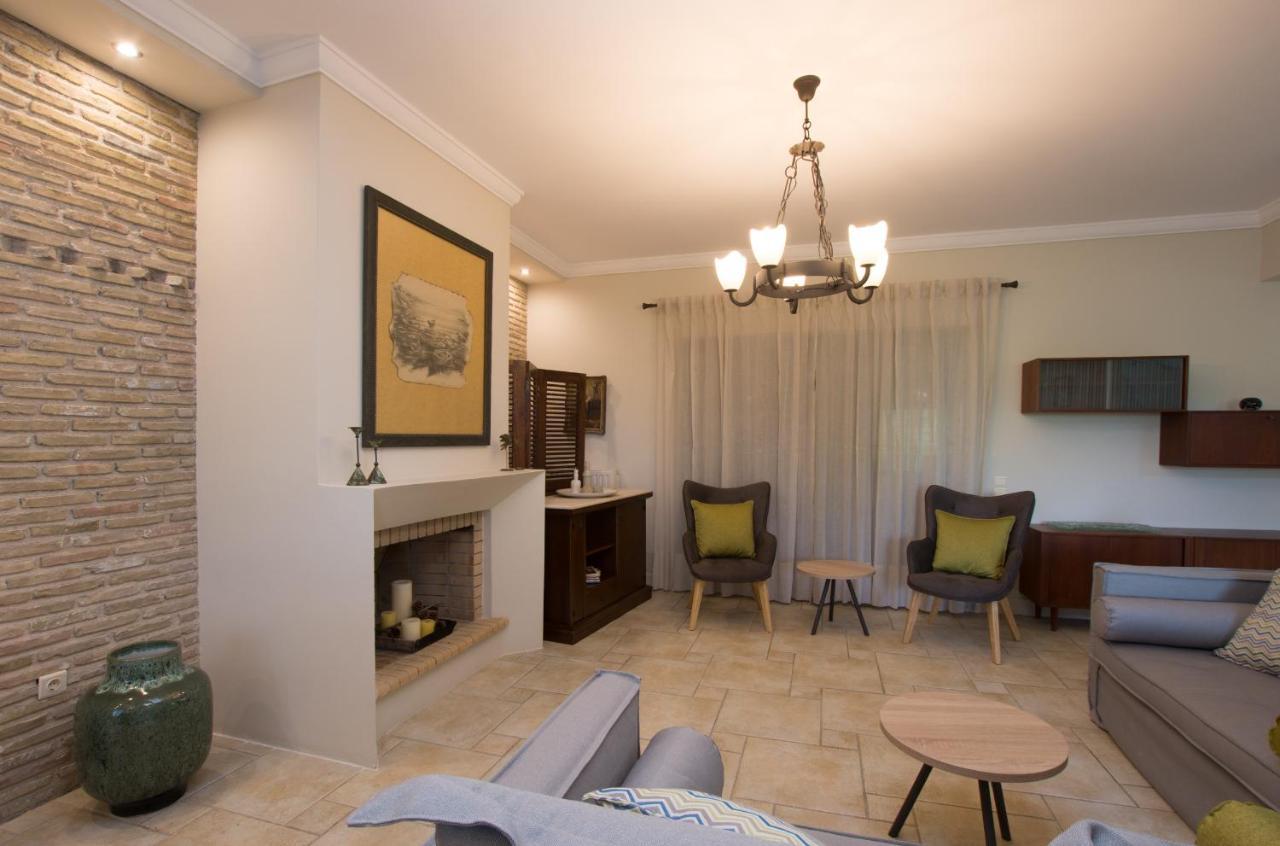 Golden Coast Boutique - Luxury Living Aparthotel Kypseli Luaran gambar