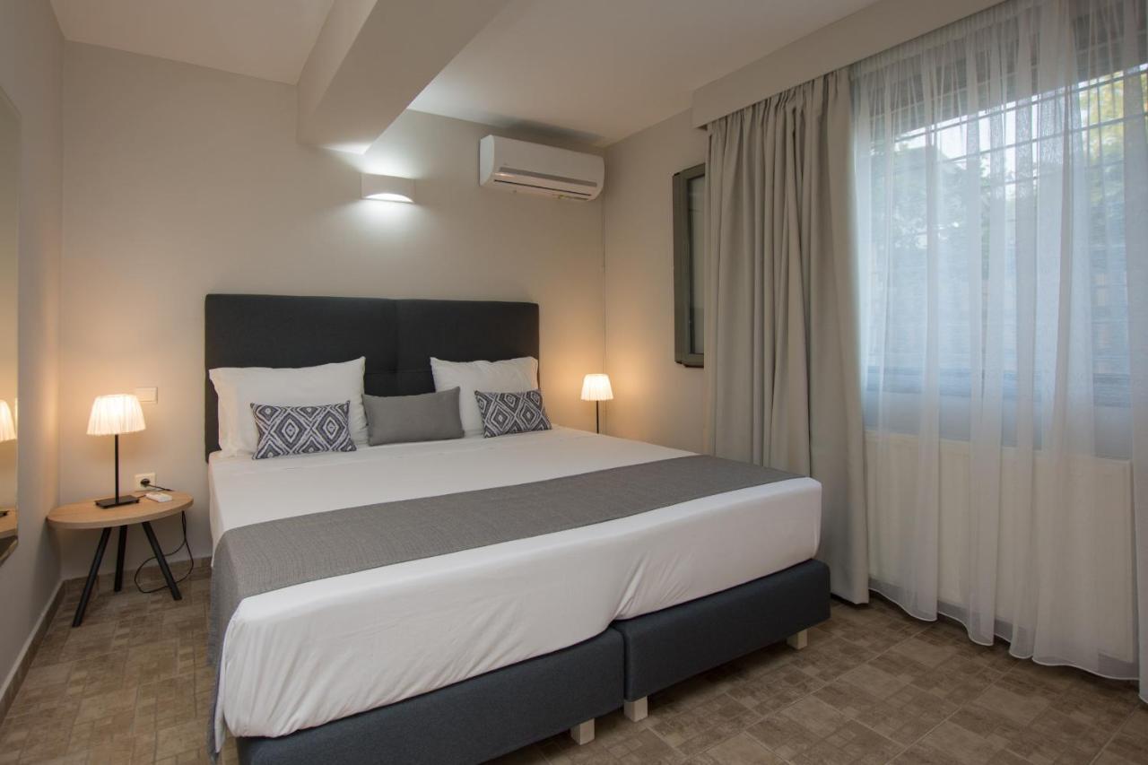 Golden Coast Boutique - Luxury Living Aparthotel Kypseli Luaran gambar