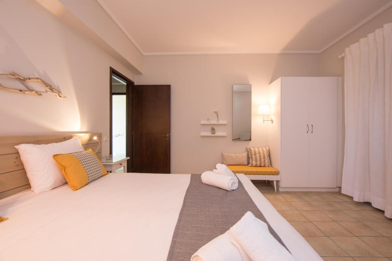 Golden Coast Boutique - Luxury Living Aparthotel Kypseli Luaran gambar