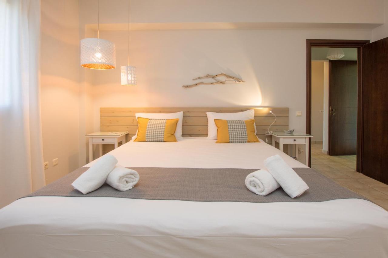 Golden Coast Boutique - Luxury Living Aparthotel Kypseli Luaran gambar