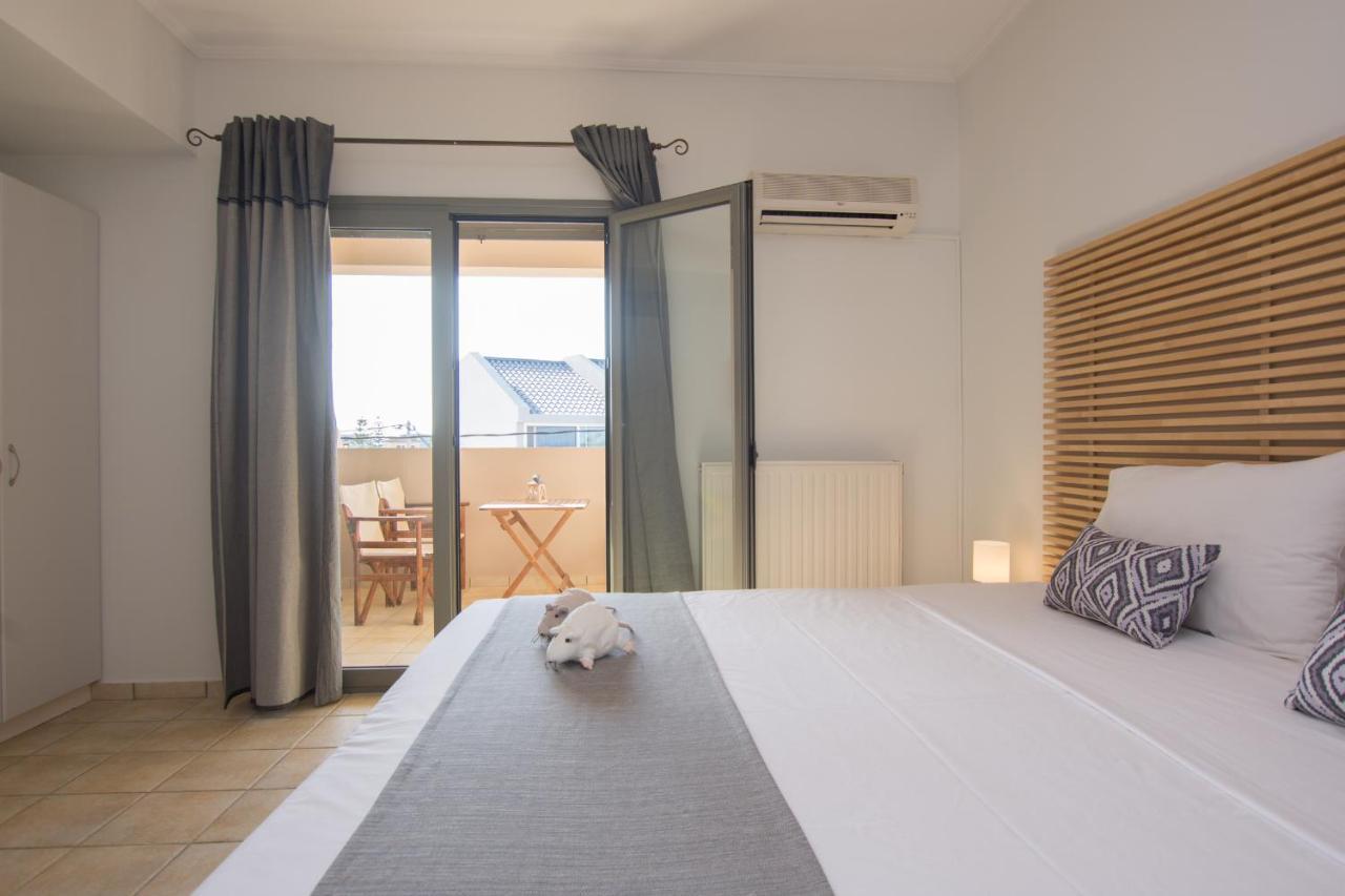 Golden Coast Boutique - Luxury Living Aparthotel Kypseli Luaran gambar
